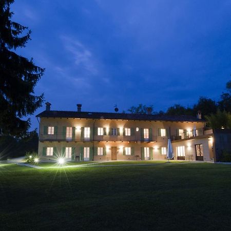 Sangrato 1883 Villa Monteu Roero Eksteriør billede